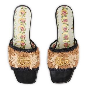 Gucci Raffia crochet flower sandal-Size 9.5